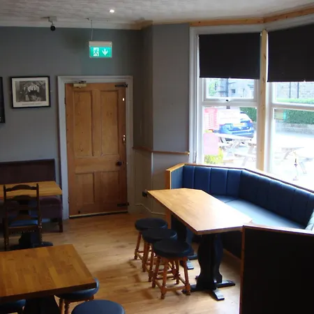 Hotel Salmon Leap 3*