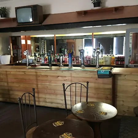 Salmon Leap Hotel 3*