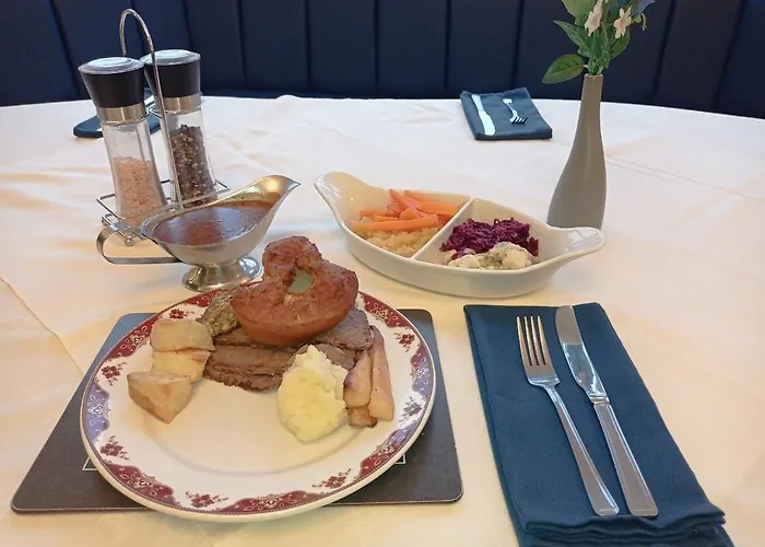 Hotel Salmon Leap Sleights