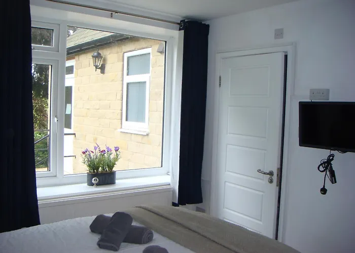 Hotel Salmon Leap Sleights